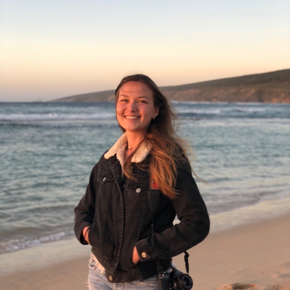 Meet your Posher, Sydney - Picture 1 of 1